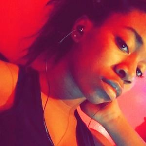 Meet your Posher, Monique